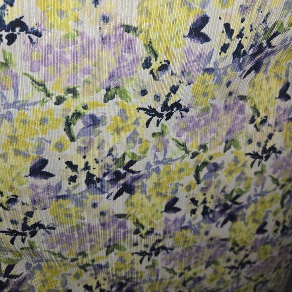 Emaline Woman Petite 2X Top Floral Blouse Micro Pleats Flowy Casual Career New - Picture 5 of 13